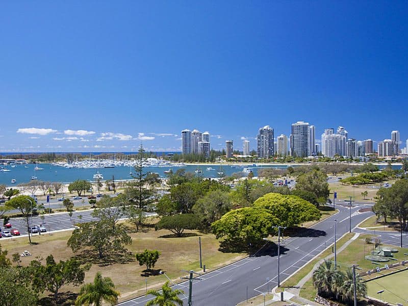 9F Huntington, 10 Marine Parade, SOUTHPORT QLD 4215, Southport - Image 1