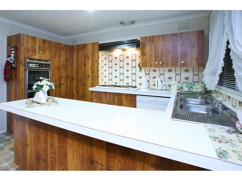 2 Sharman Court, BUNDOORA VIC 3083, Bundoora - Thumbnail 4