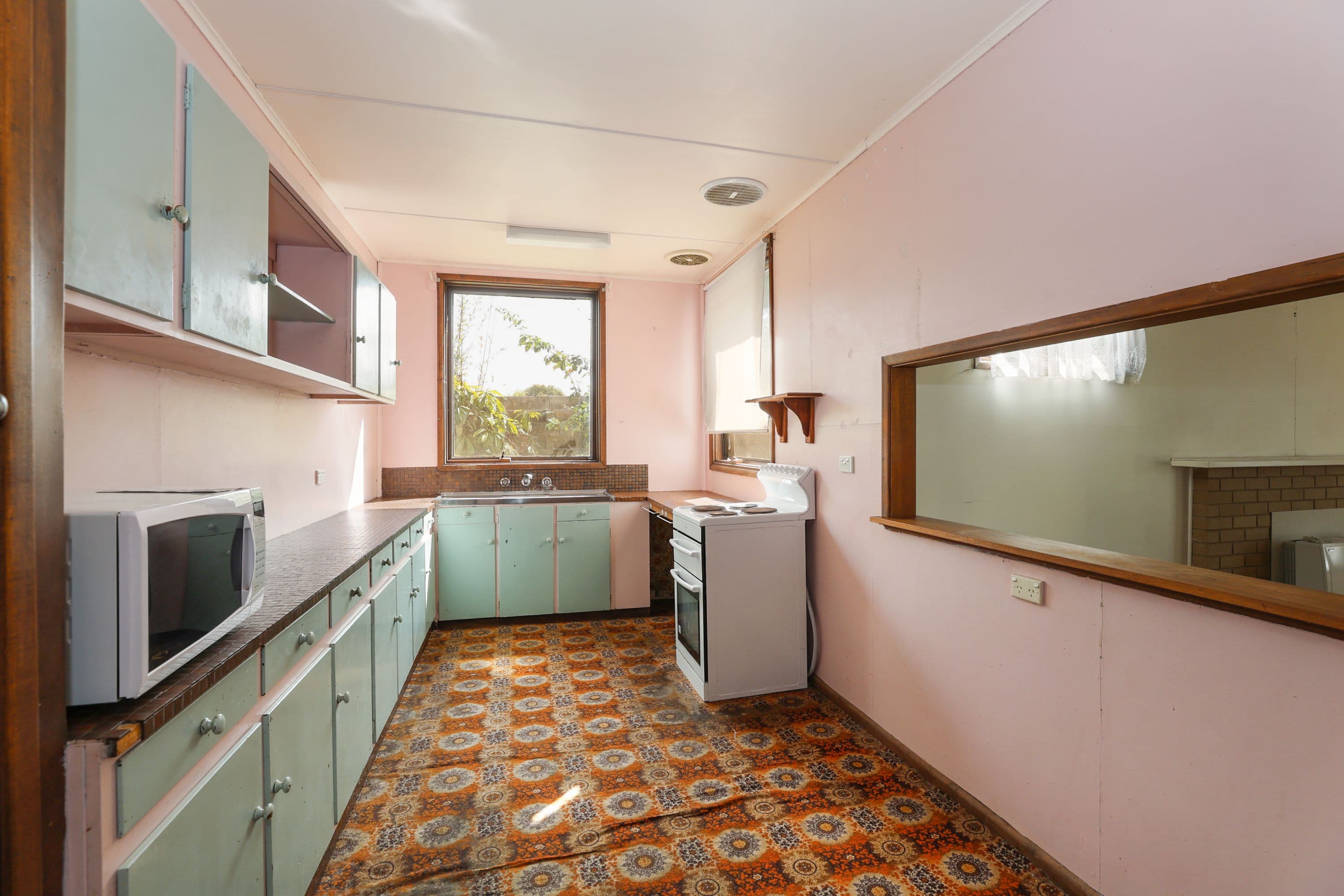 108 Curdie Street, Cobden VIC 3266, Cobden - Thumbnail 4