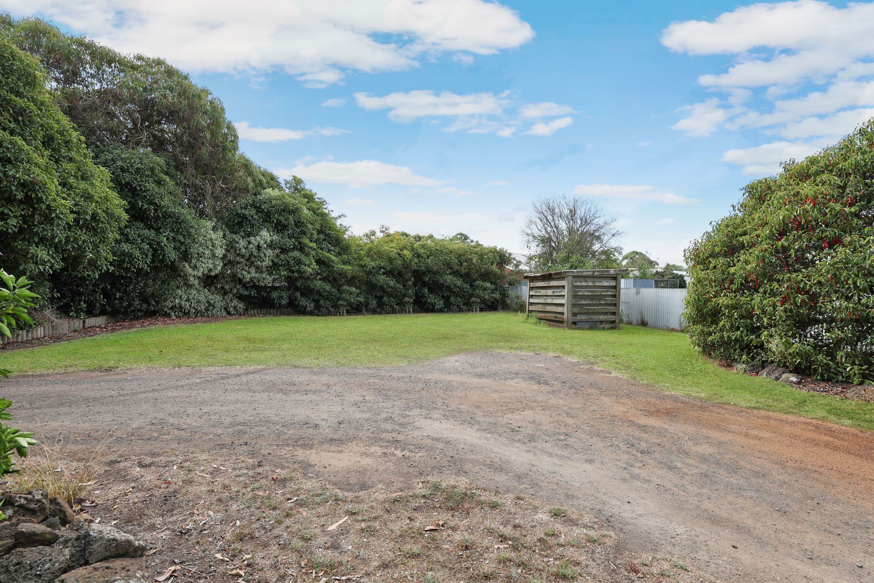 108 Curdie Street, Cobden VIC 3266, Cobden - Thumbnail 8