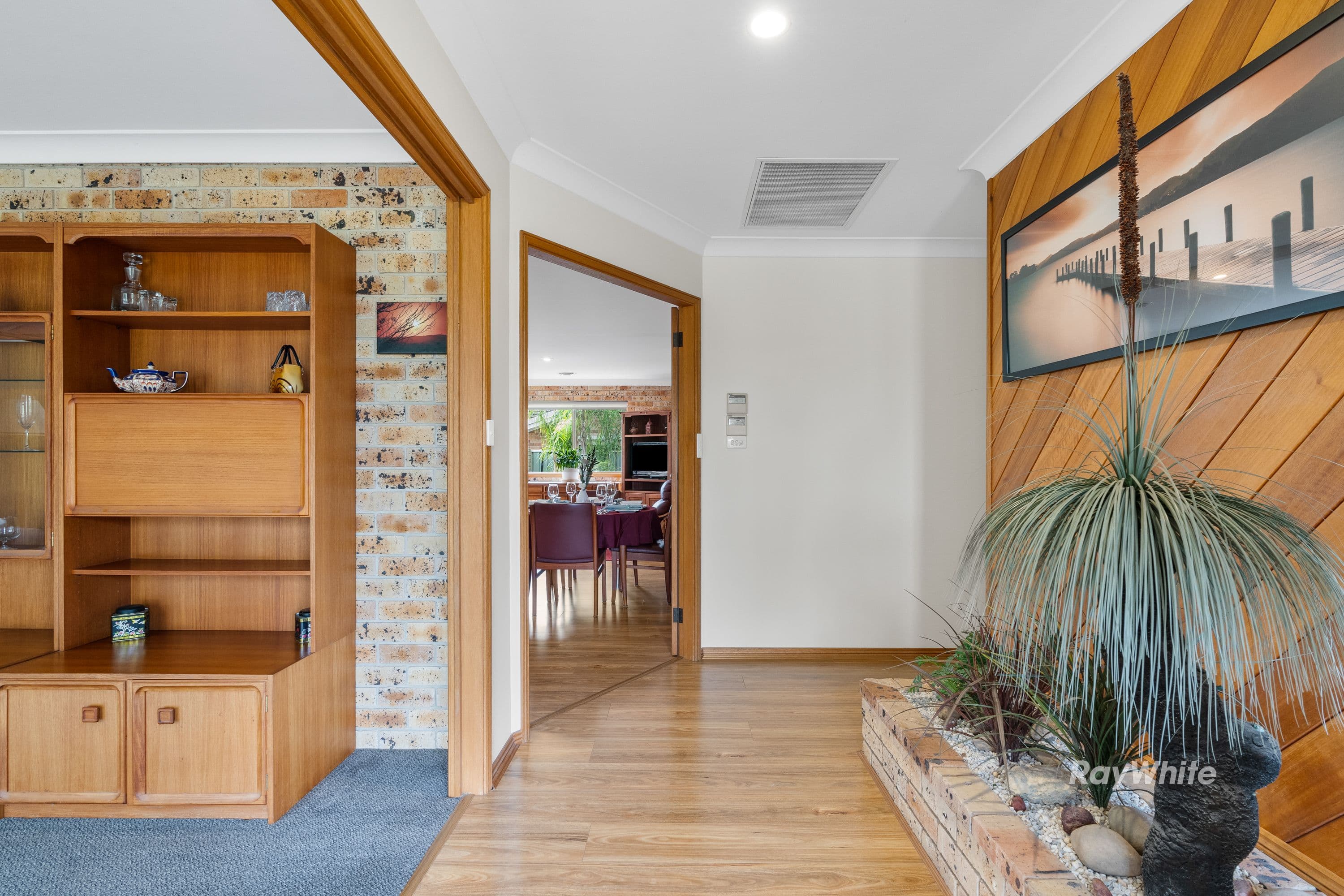 1 Kooralbyn Avenue, Mollymook Beach NSW 2539, Mollymook Beach - Thumbnail 5