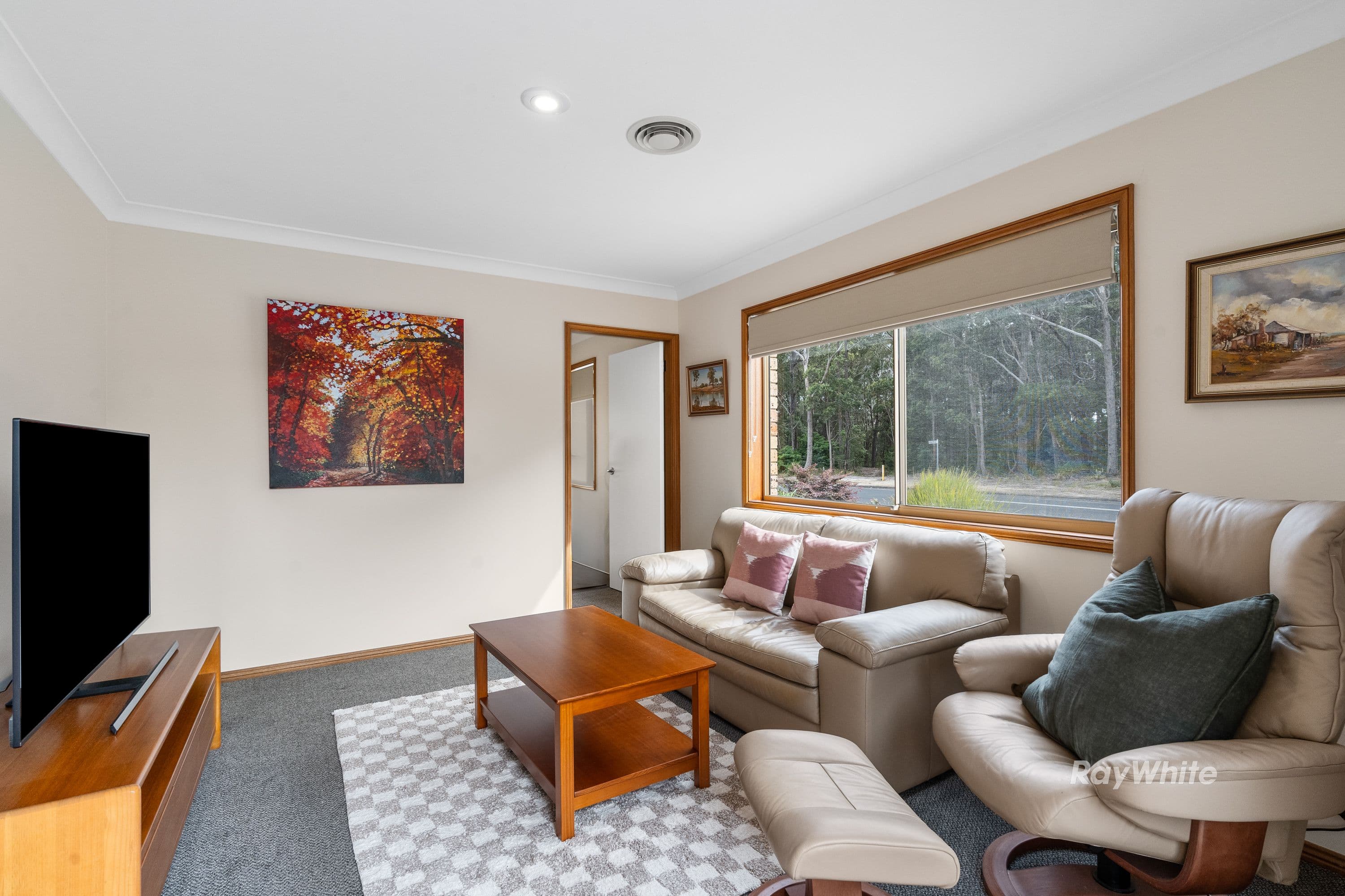1 Kooralbyn Avenue, Mollymook Beach NSW 2539, Mollymook Beach - Thumbnail 7