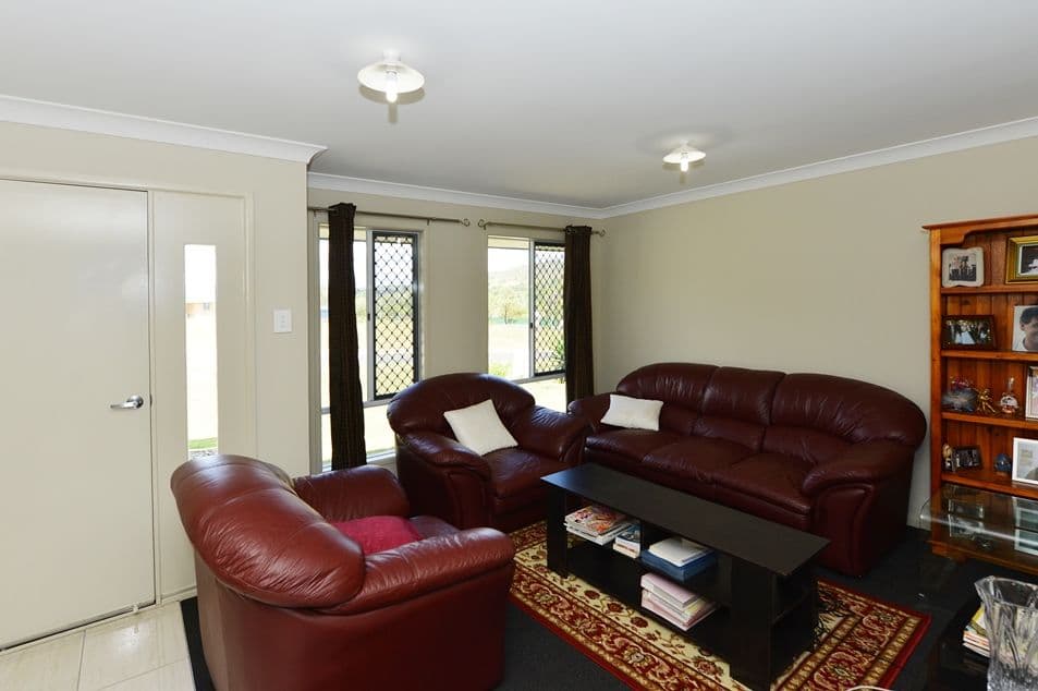 61 Kingsthorpe- Glencoe Road, KINGSTHORPE QLD 4400, Kingsthorpe - Thumbnail 2