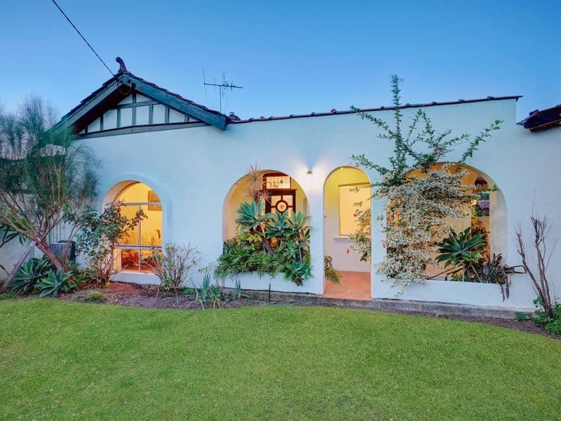 204 Sixth Avenue, Inglewood WA 6052, Inglewood - Image 1