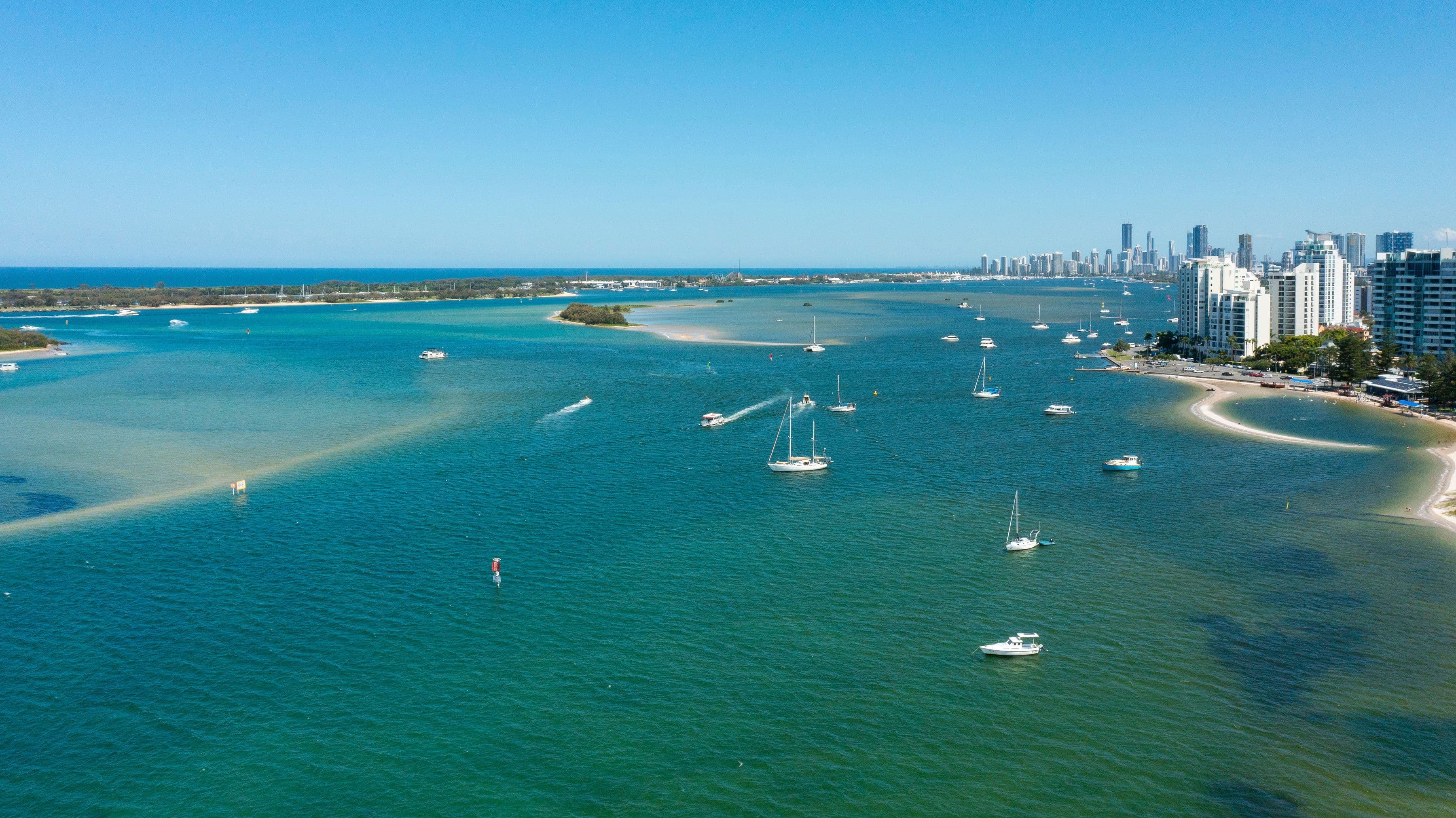 15 Brighton Street, Biggera Waters QLD 4216, Biggera Waters - Thumbnail 3