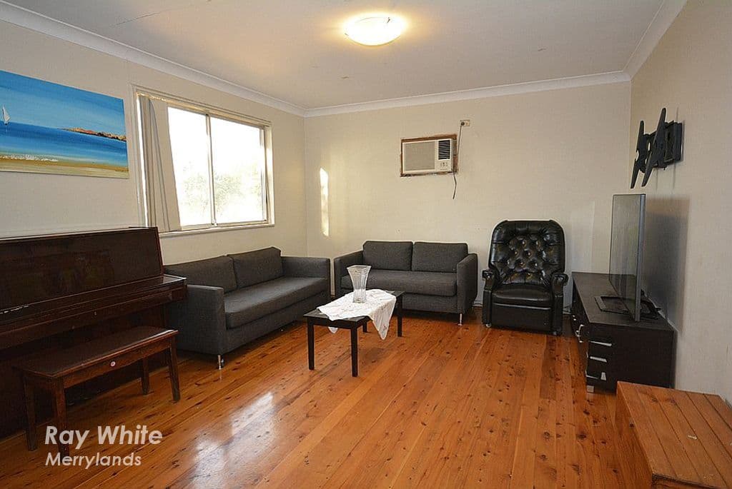 76 Rees Road, Sunbury, Sunbury - Thumbnail 2