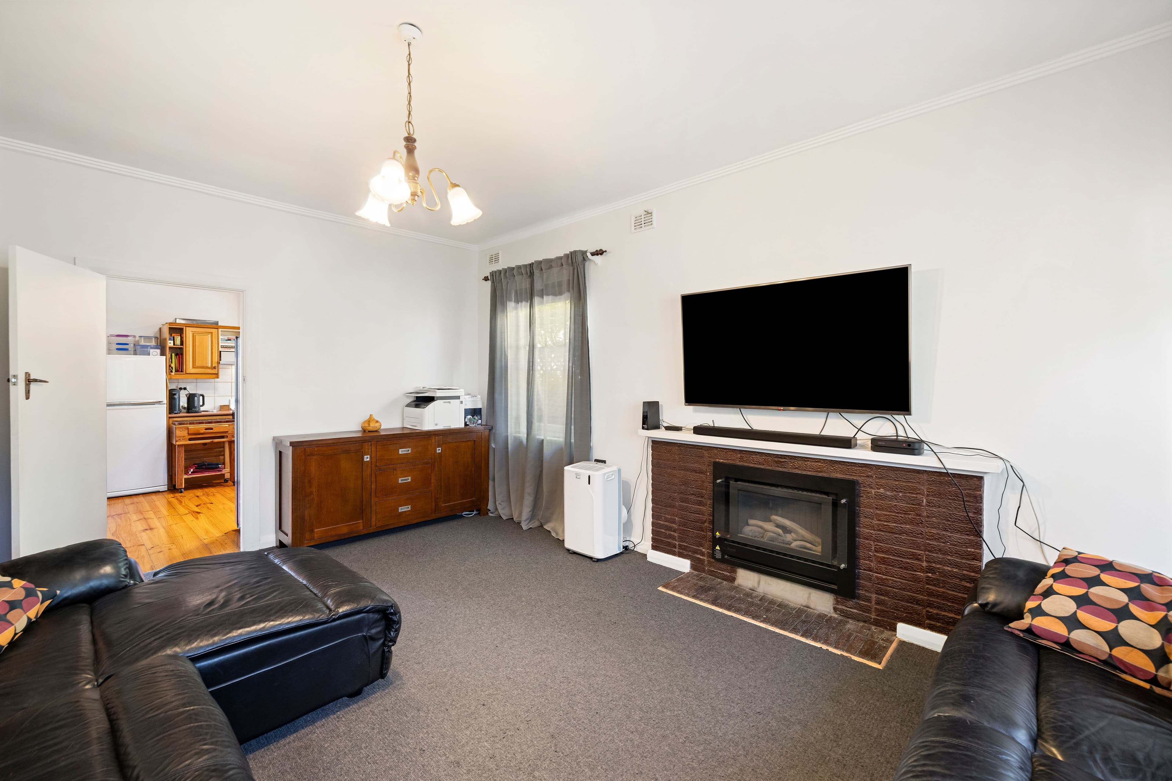 27 Helmsdale Avenue, Glengowrie SA 5044, Glengowrie - Thumbnail 7