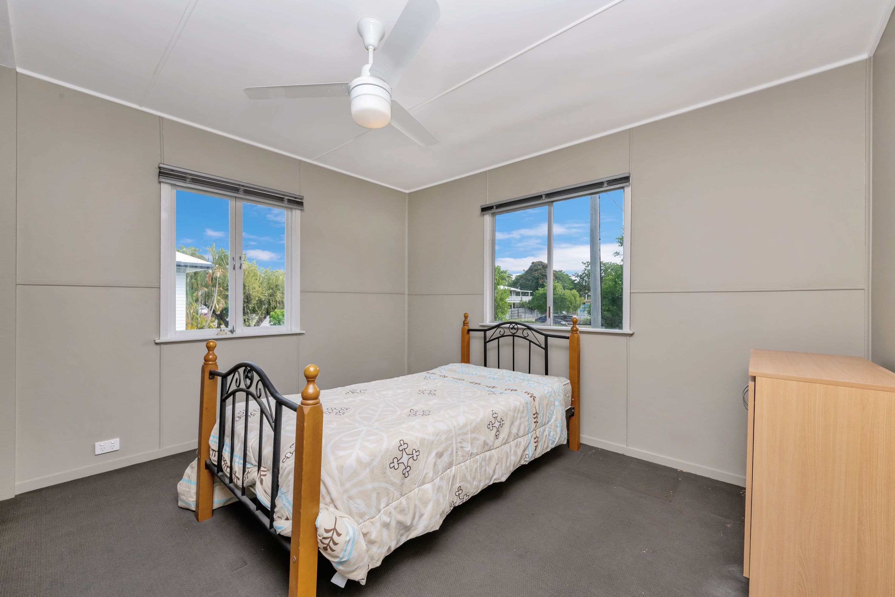 414 Ross River Road, Cranbrook QLD 4814, Cranbrook - Thumbnail 8