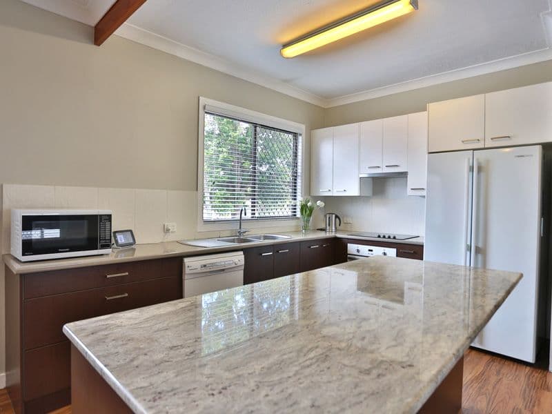 31 Landsboro Avenue, BOONDALL QLD 4034, Boondall - Thumbnail 8