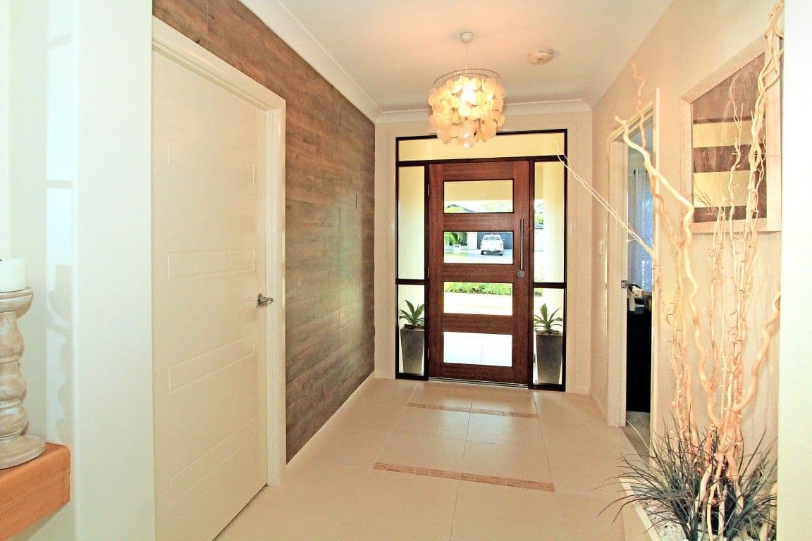 6 Oakland Court, Norman Gardens QLD 4701, Norman Gardens - Thumbnail 2
