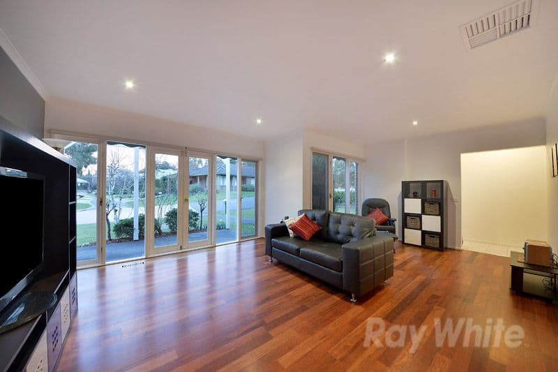35 Parkside Close, LILYDALE VIC 3140, Lilydale - Thumbnail 2
