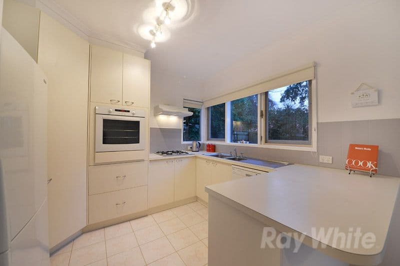 35 Parkside Close, LILYDALE VIC 3140, Lilydale - Thumbnail 3
