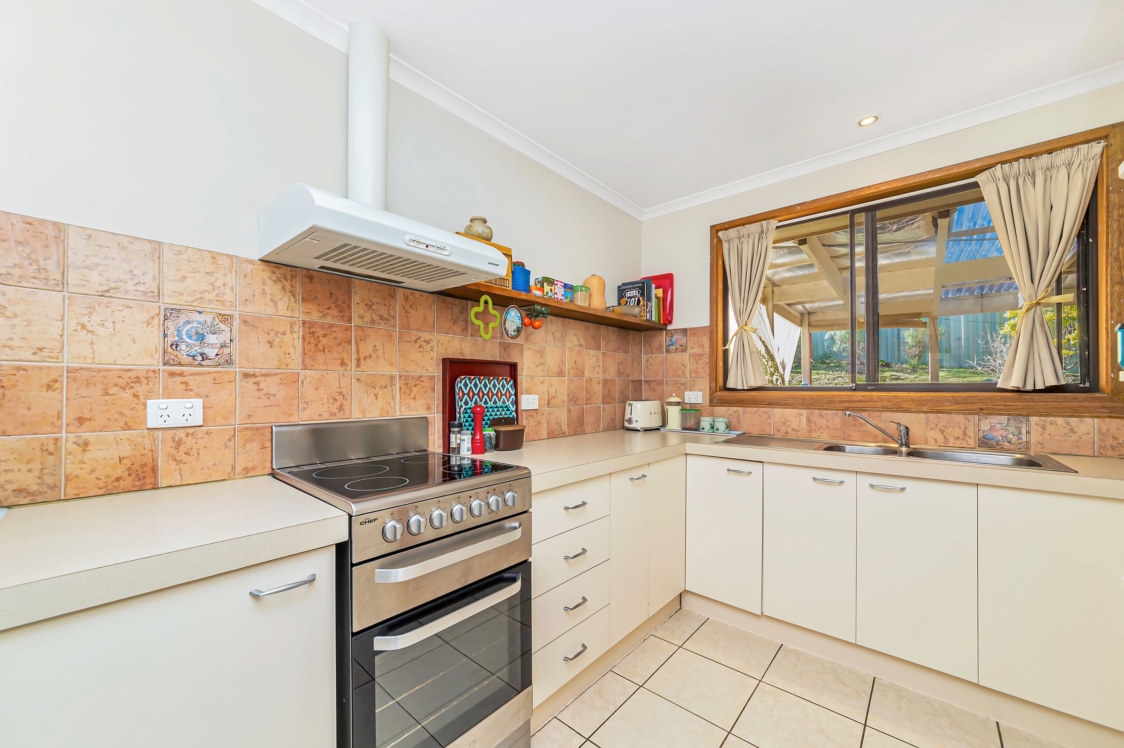 10 Doyle Place, Karabar - Thumbnail 6