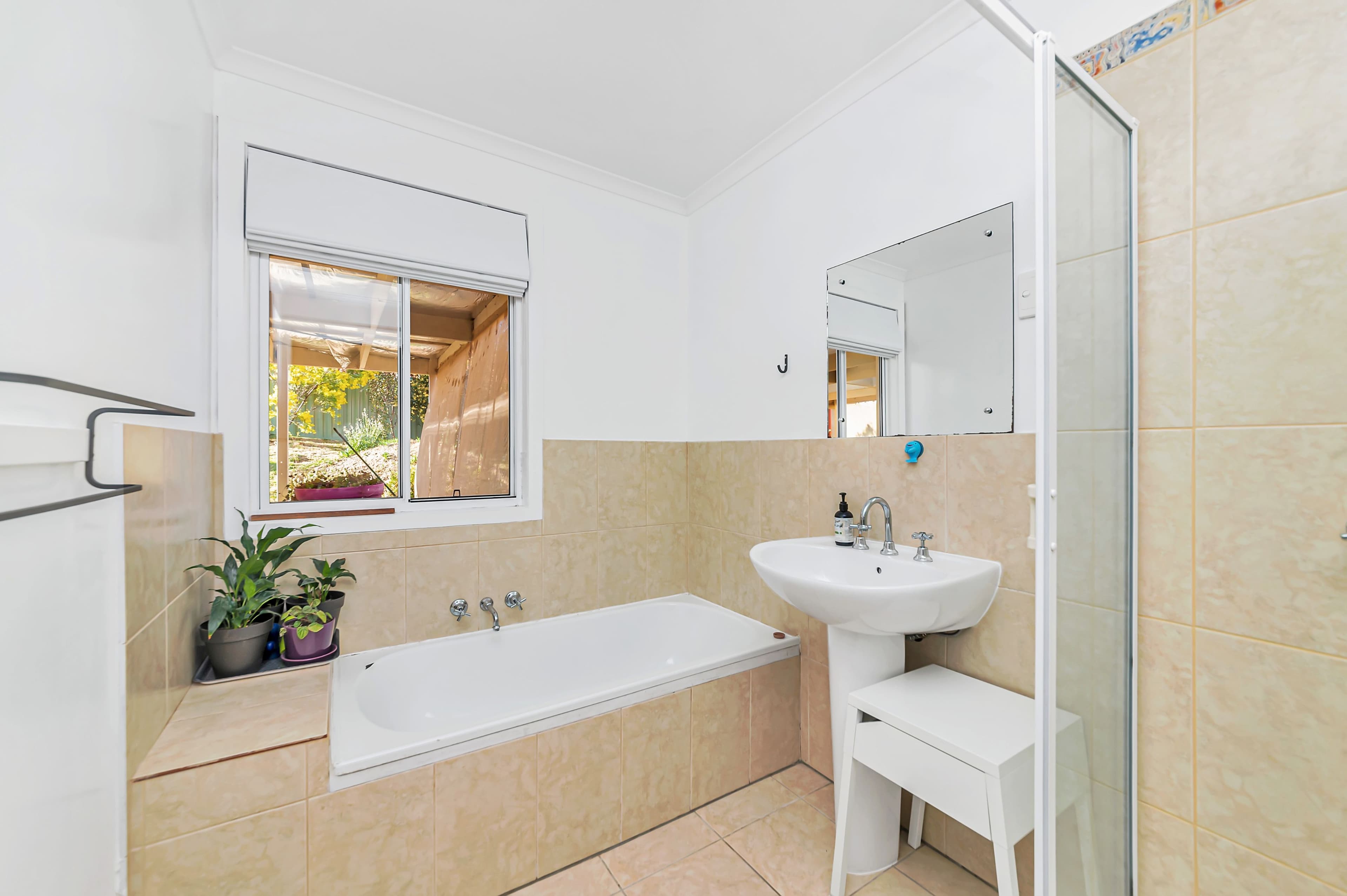 10 Doyle Place, Karabar - Thumbnail 7