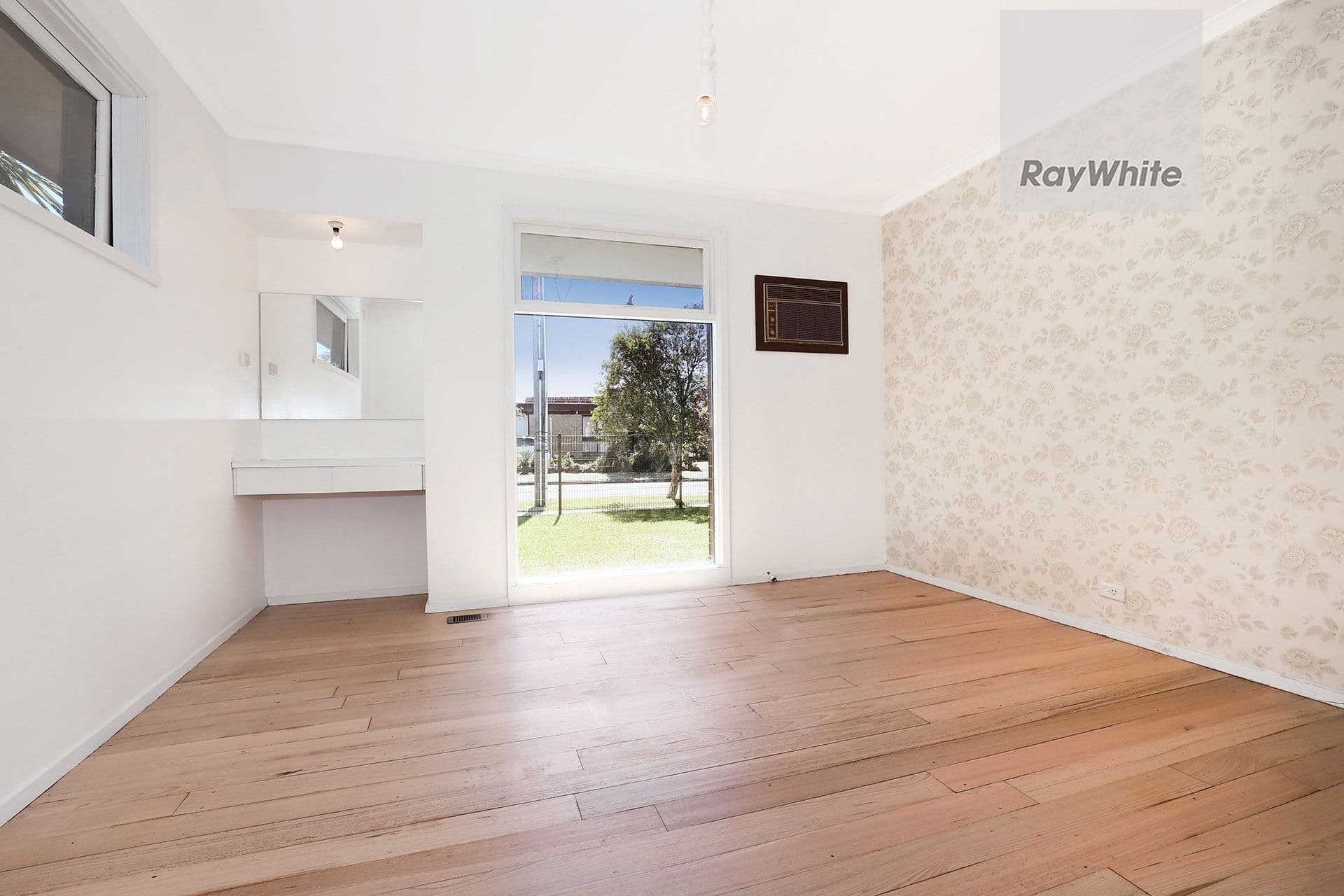 19 Koonalda Road, Gladstone Park VIC 3043, Gladstone Park - Thumbnail 6