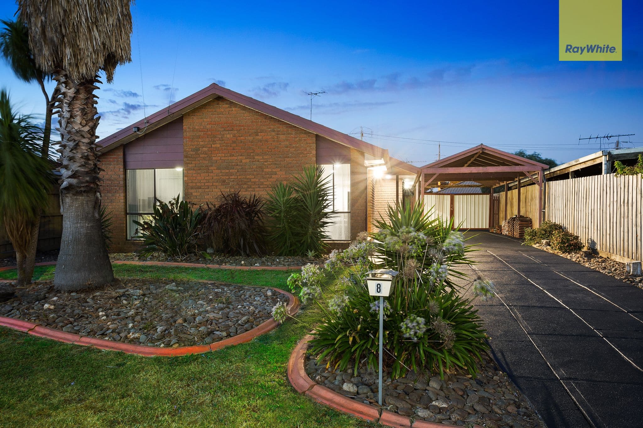 8 Kingfisher Court, Kings Park VIC 3021, Kings Park - Image 1