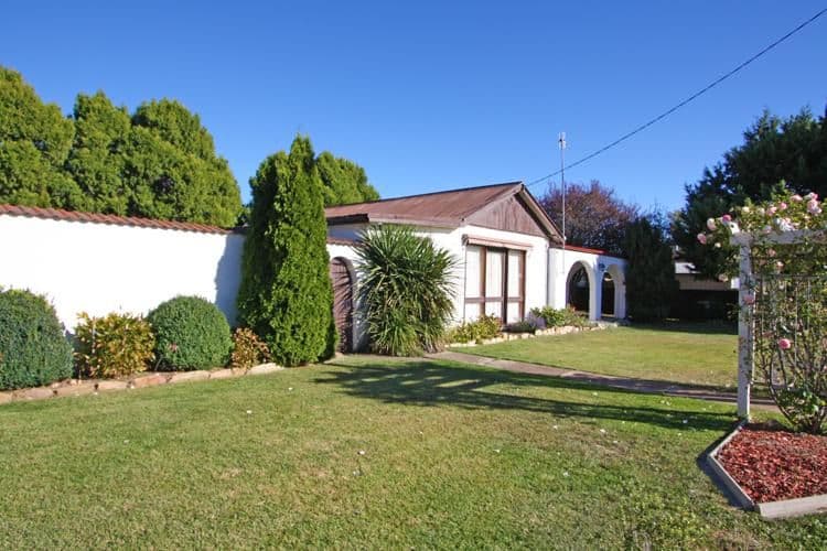 27 Mecca Lane, BUNGENDORE NSW 2621, Bungendore - Image 1