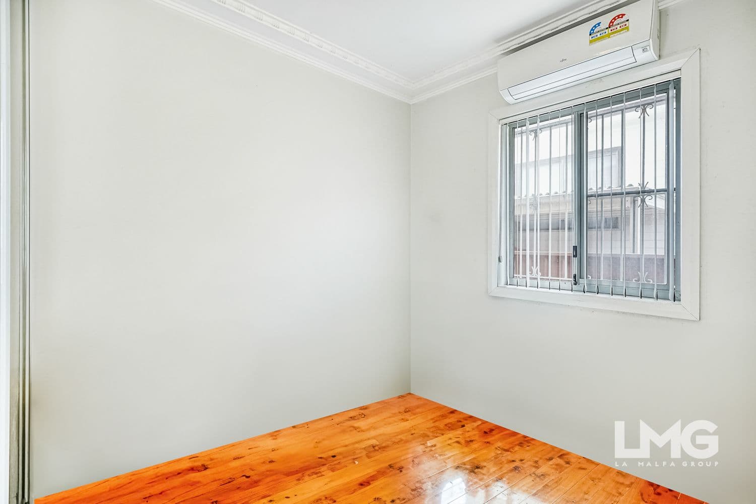 3 Dawes Avenue, Regents Park NSW 2143, Regents Park - Thumbnail 3