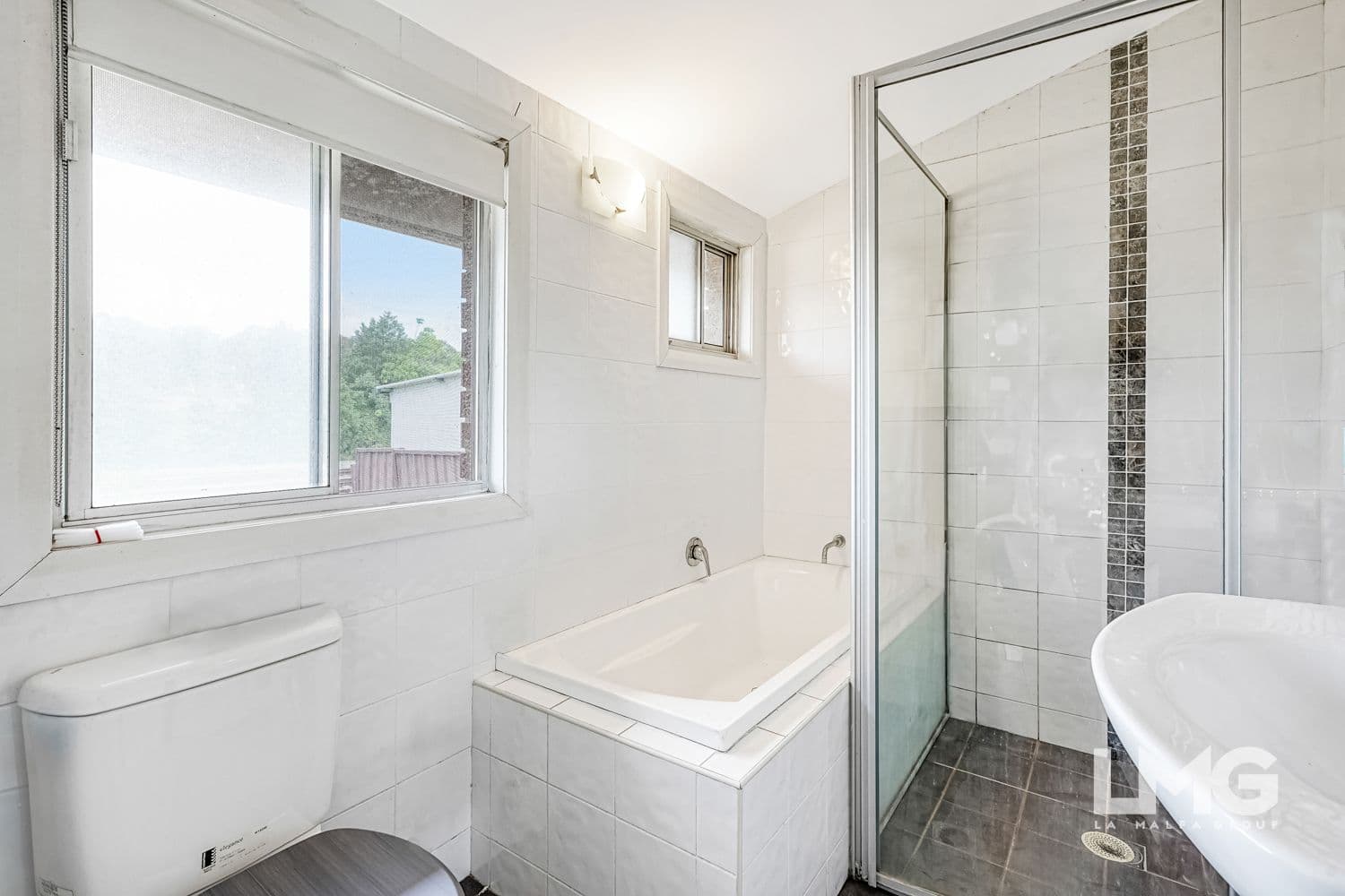 3 Dawes Avenue, Regents Park NSW 2143, Regents Park - Thumbnail 6