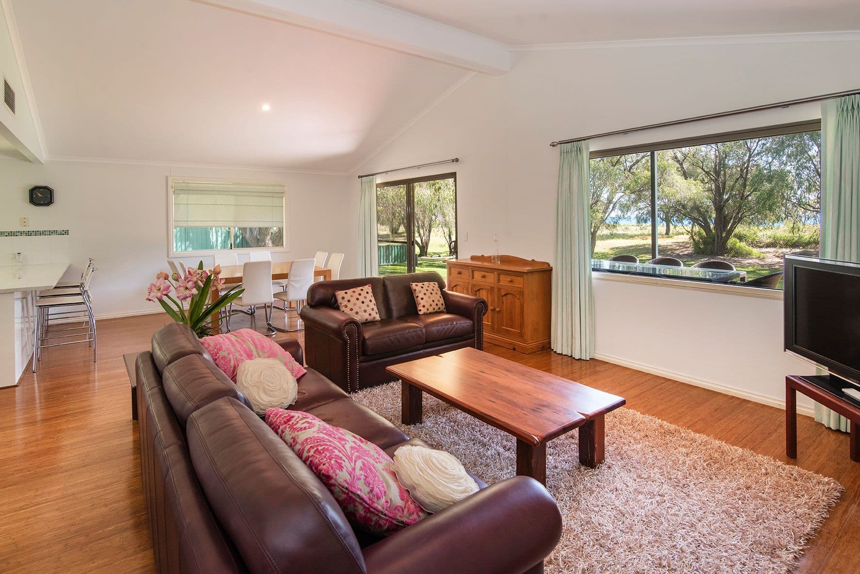 2/7 Jade Way, Hillside - Thumbnail 5
