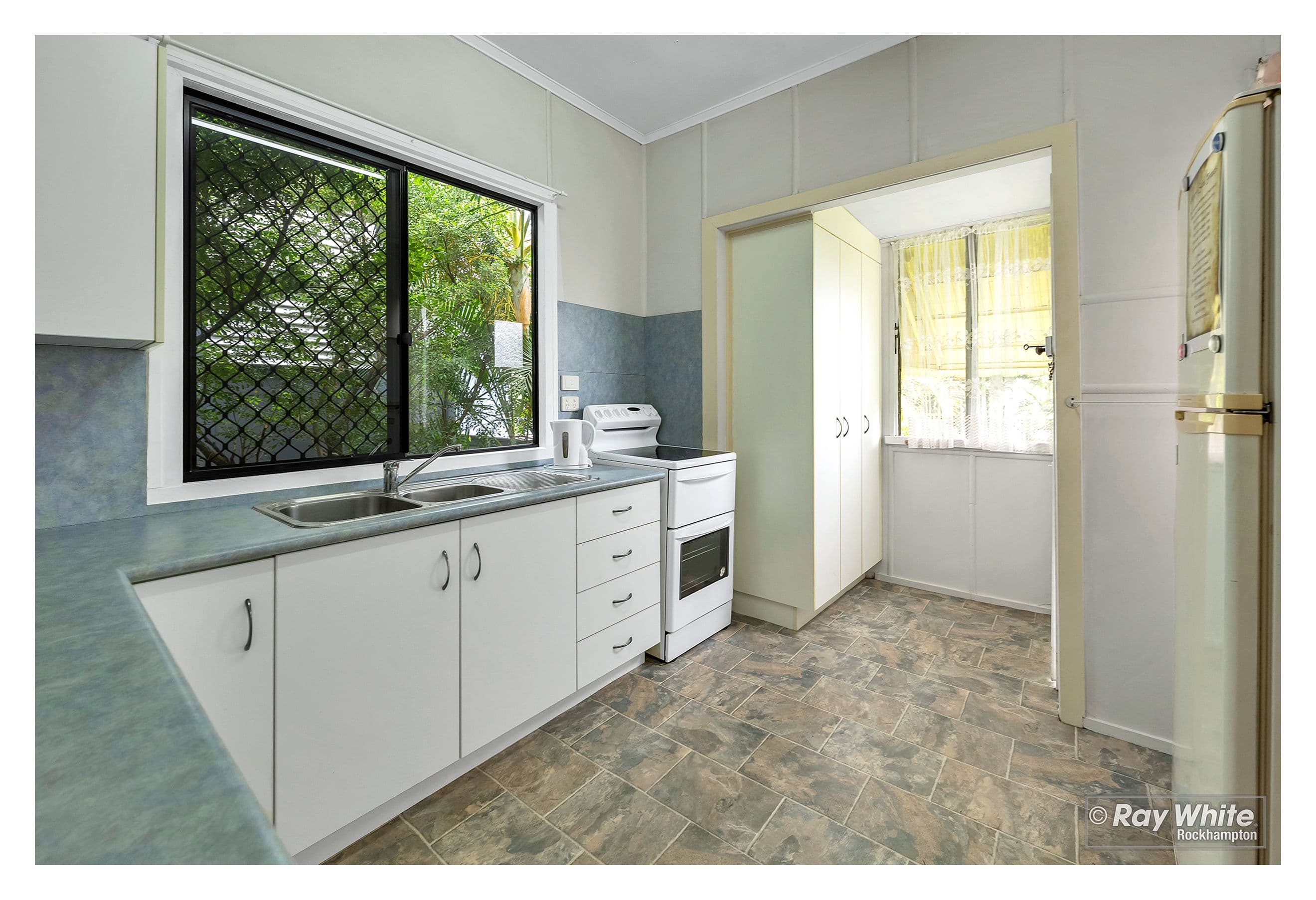 29 Goodson Street, West Rockhampton QLD 4700, West Rockhampton - Thumbnail 3