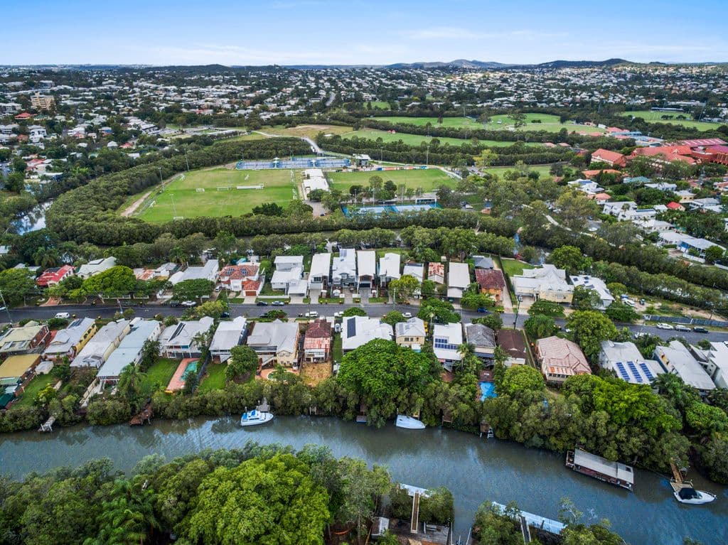 35 Gillan Street, Norman Park QLD 4170, Norman Park - Thumbnail 3