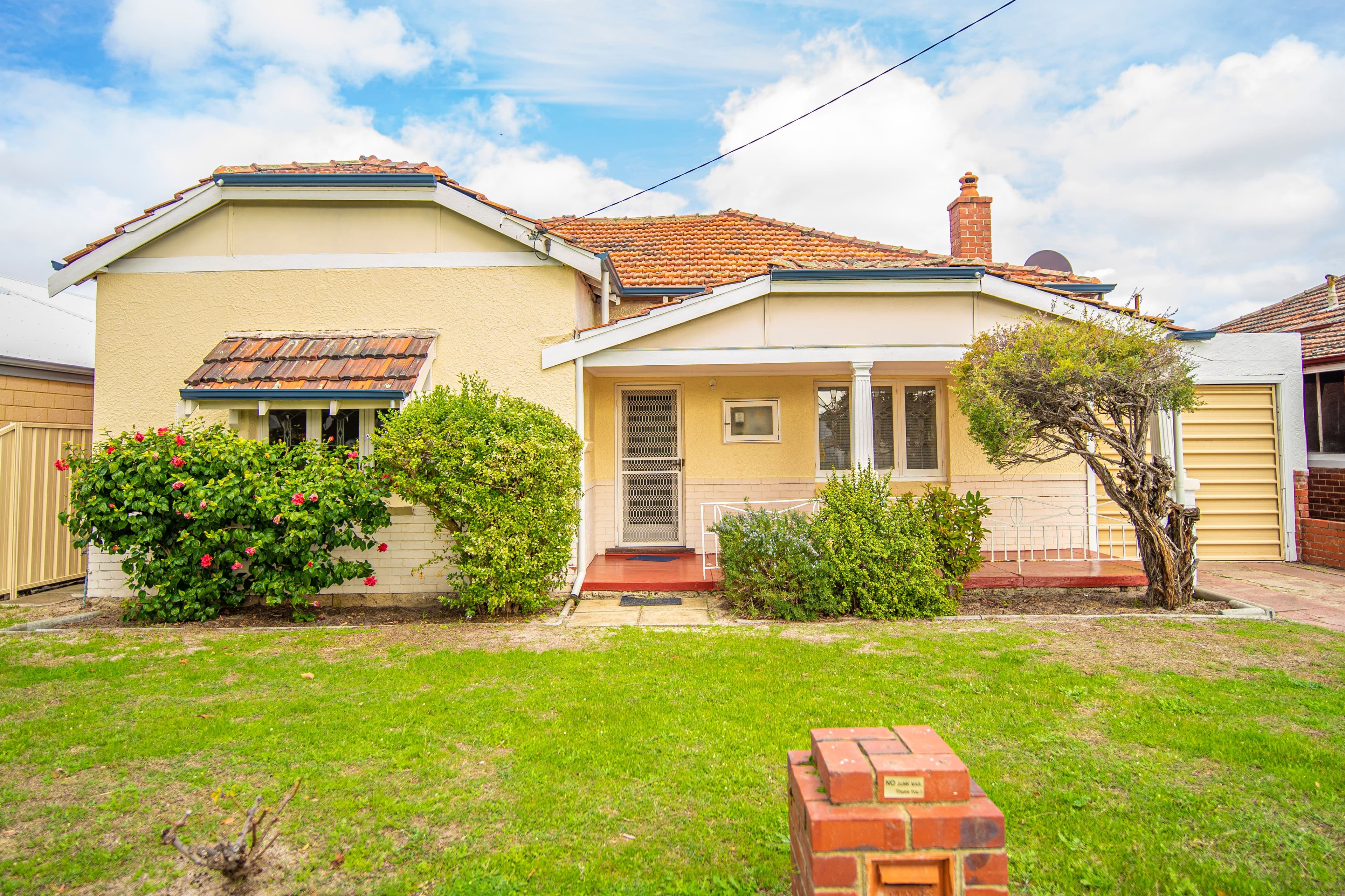 62 Central Avenue, Redcliffe WA 6104, Redcliffe - Thumbnail 2