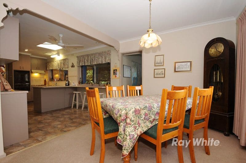 2 Huxley Court, BAYSWATER VIC 3153, Bayswater - Thumbnail 6