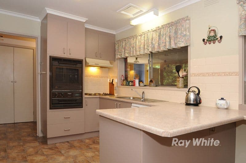 2 Huxley Court, BAYSWATER VIC 3153, Bayswater - Thumbnail 7