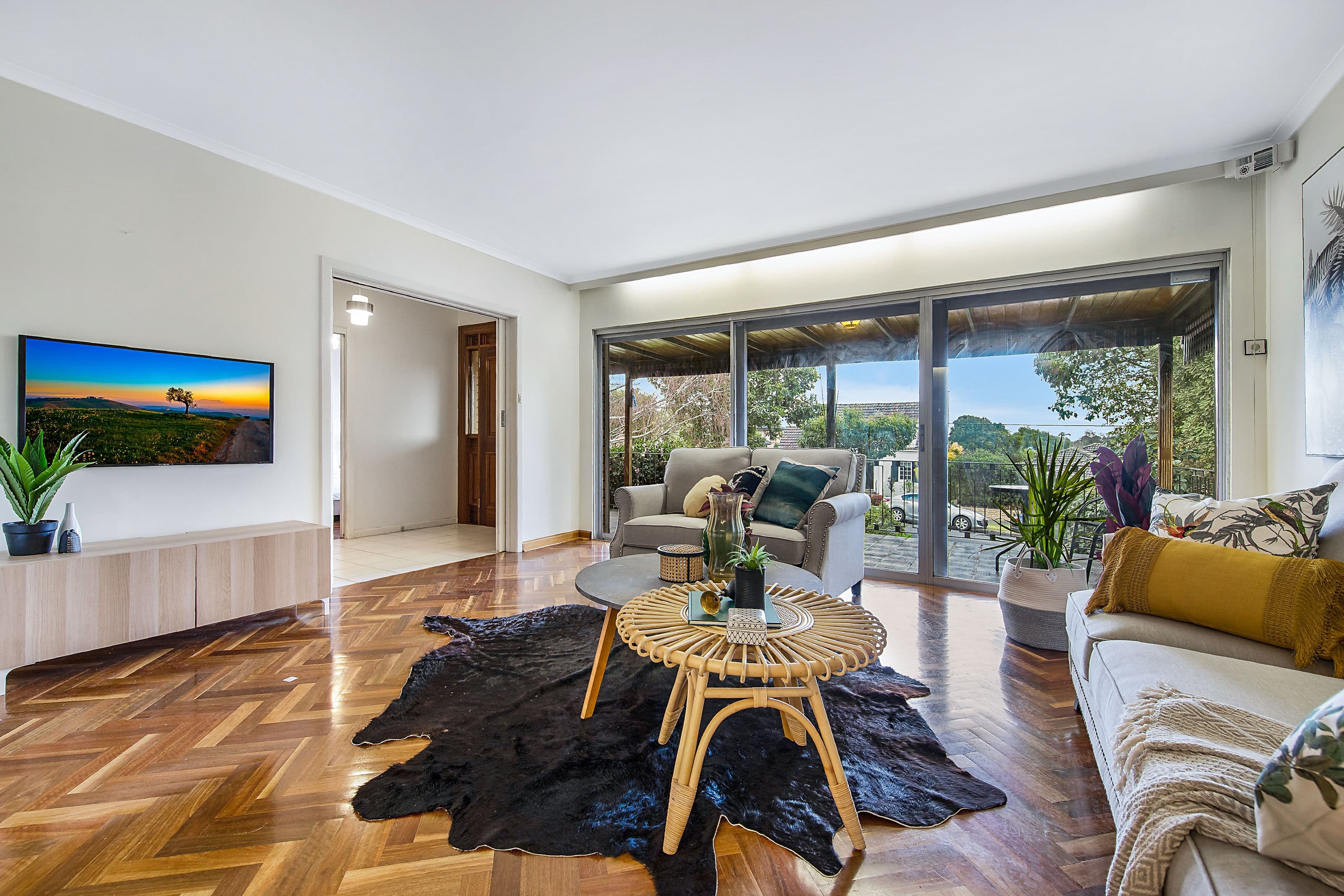 10 Mayfield Drive, Mount Waverley VIC 3149, Mount Waverley - Thumbnail 3