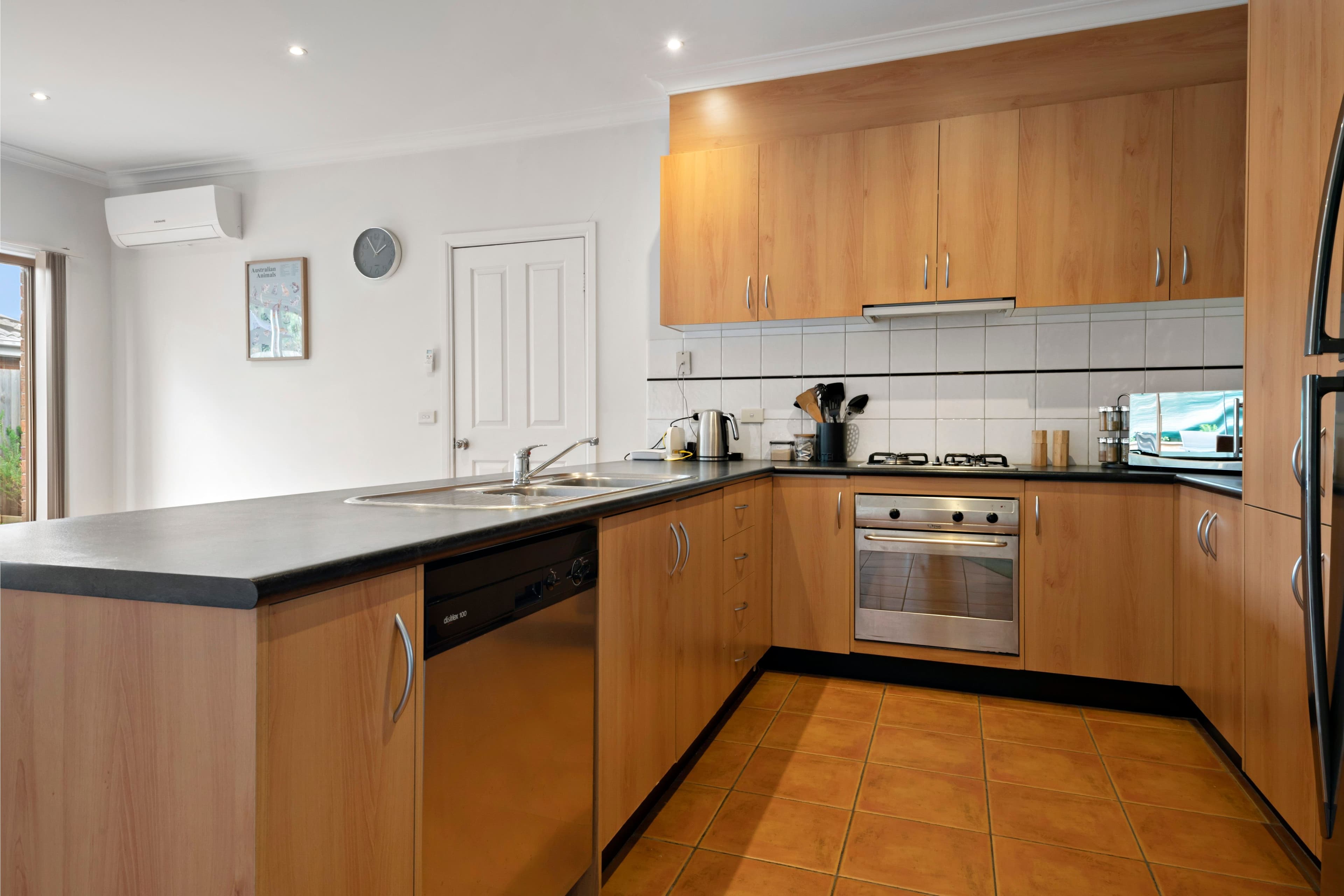 69-75 Spring Street, Thomastown VIC 3074, Thomastown - Thumbnail 2