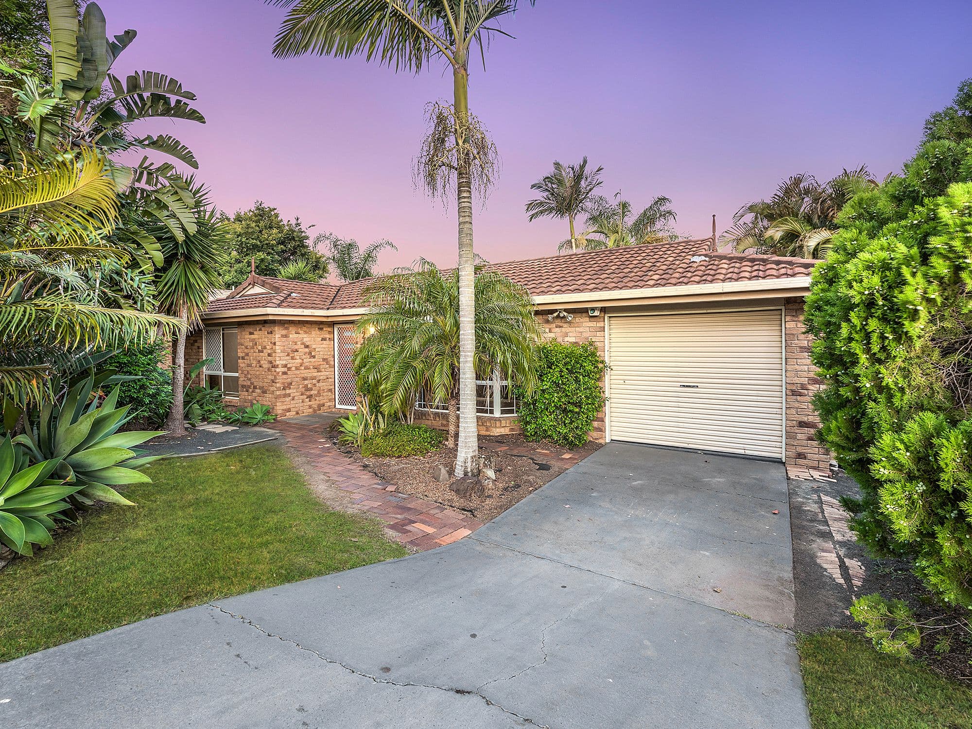 222 Wildey Street, Flinders View QLD 4305, Flinders View - Thumbnail 2