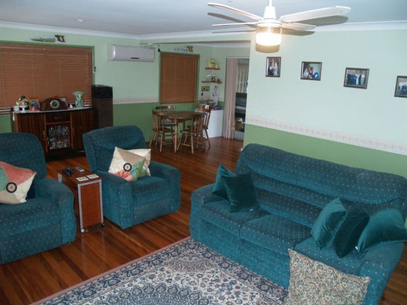 247   Crowson Lane, GREENBANK QLD 4124, Greenbank - Thumbnail 4