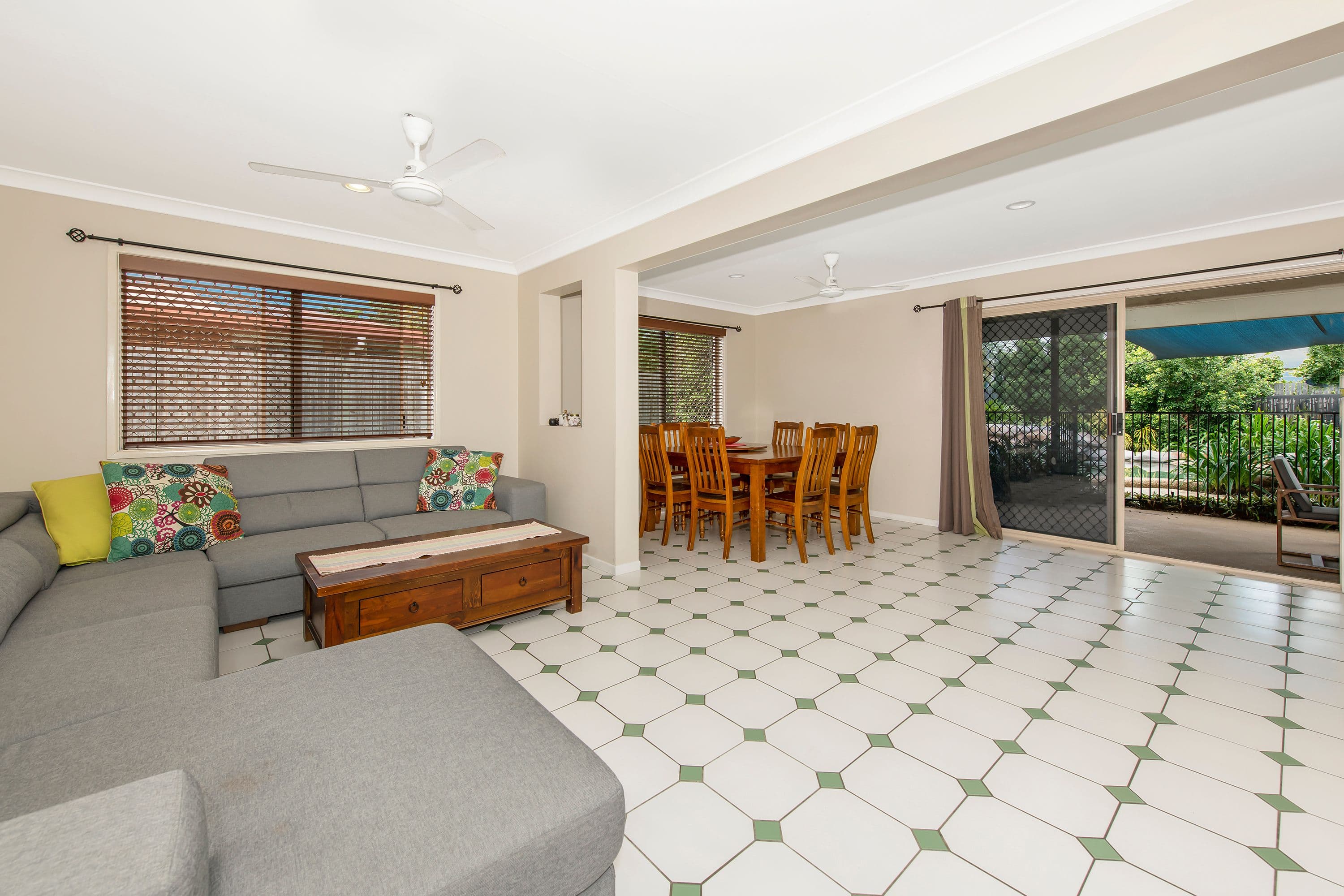 55 Whitsunday Drive, Kirwan QLD 4817, Kirwan - Thumbnail 4