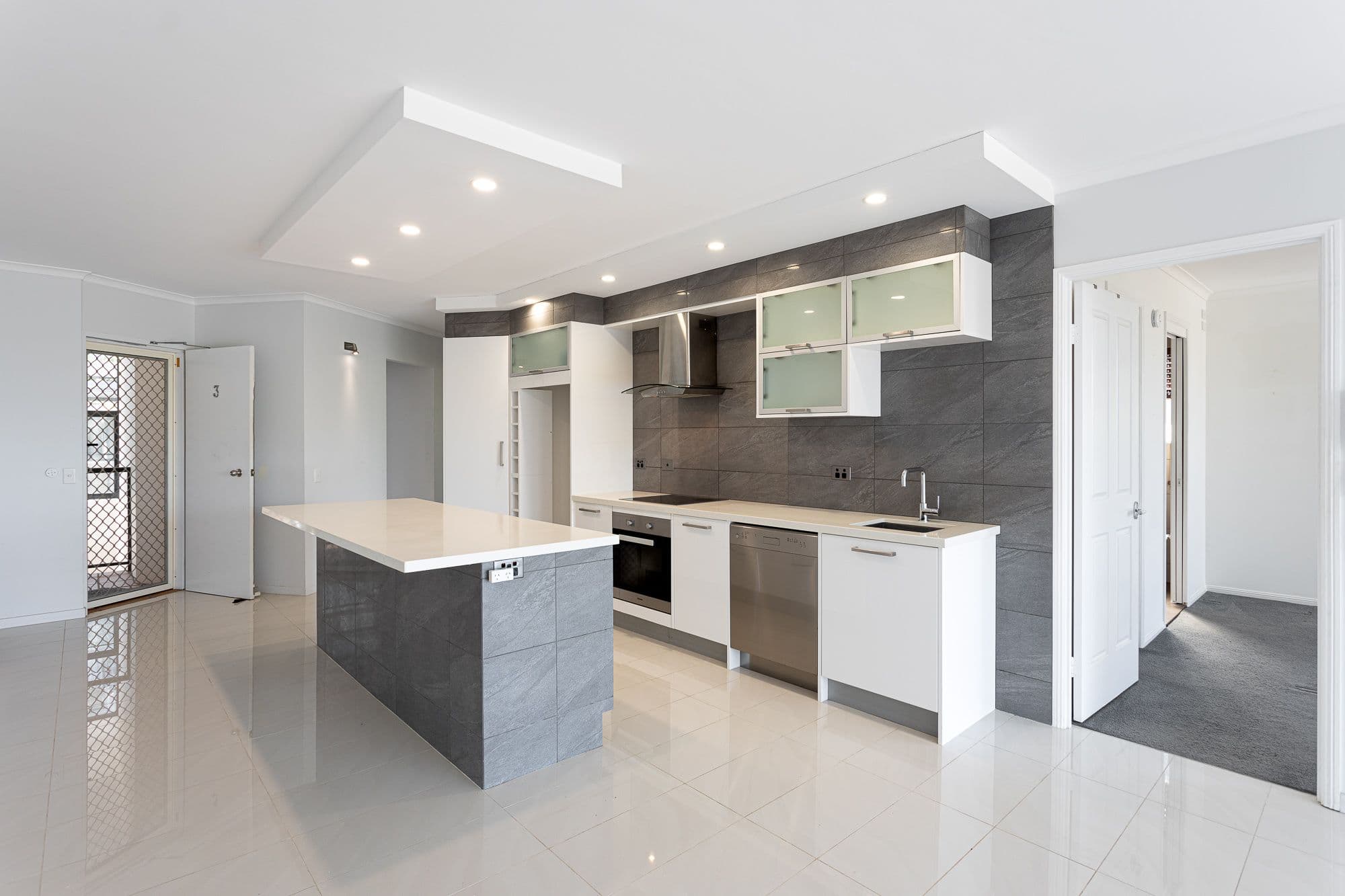 51 Landsborough Avenue, Scarborough QLD 4020, Scarborough - Thumbnail 6