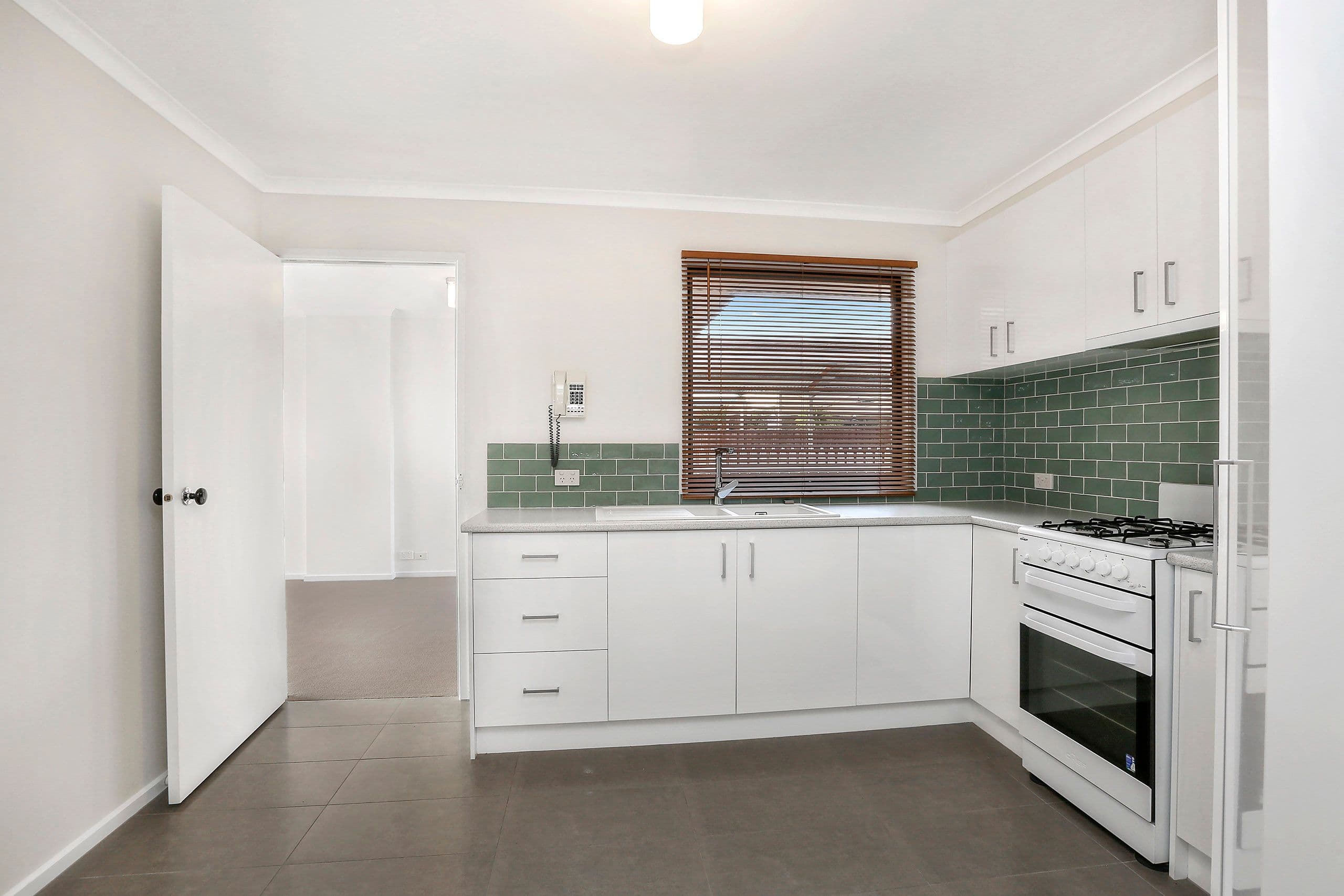 43 Greenville Drive, Grovedale VIC 3216, Grovedale - Thumbnail 5