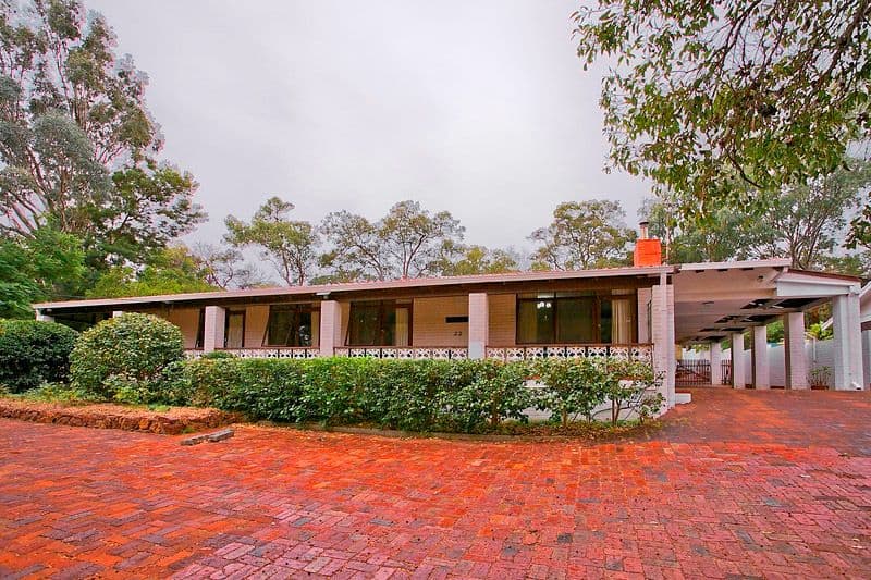 22 Headingly Road, KALAMUNDA WA 6076, Kalamunda - Image 1