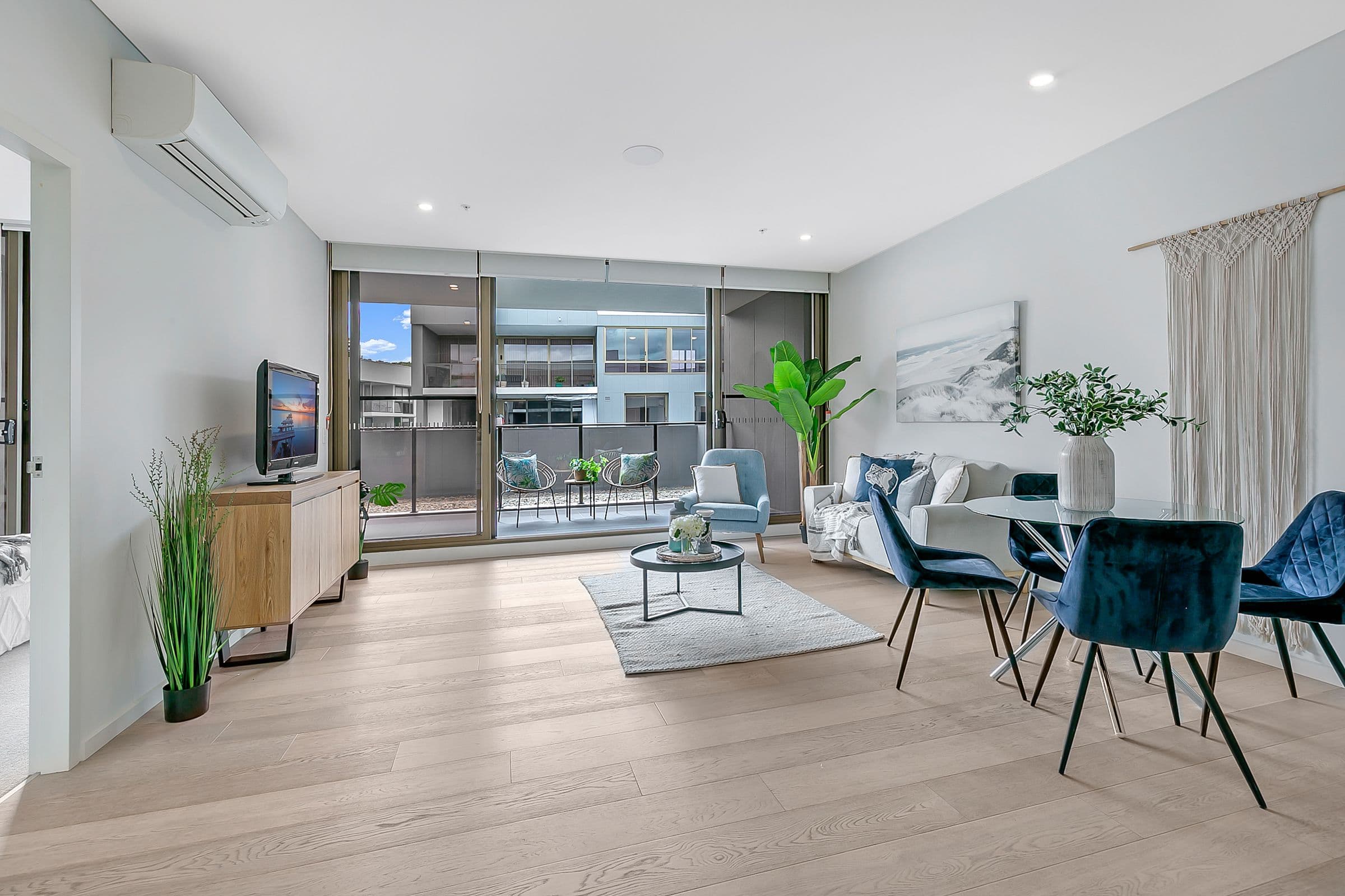 17 Amalfi Drive, Wentworth Point NSW 2127, Wentworth Point - Thumbnail 2