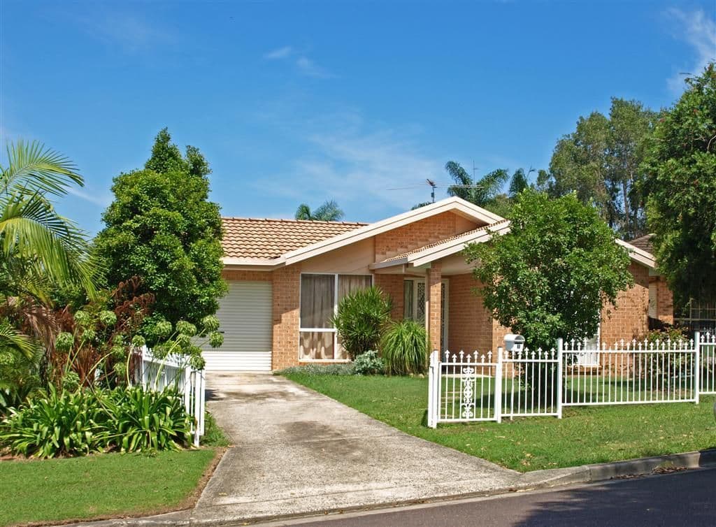 1 Farnol Place, WATANOBBI NSW 2259, Watanobbi - Image 1