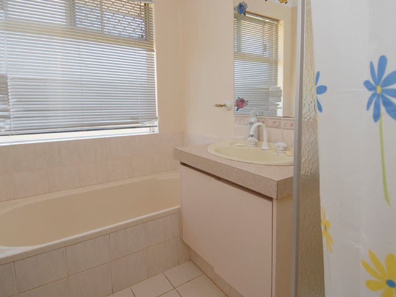 78 Lauterbach Drive, GOSNELLS WA 6110, Gosnells - Thumbnail 7