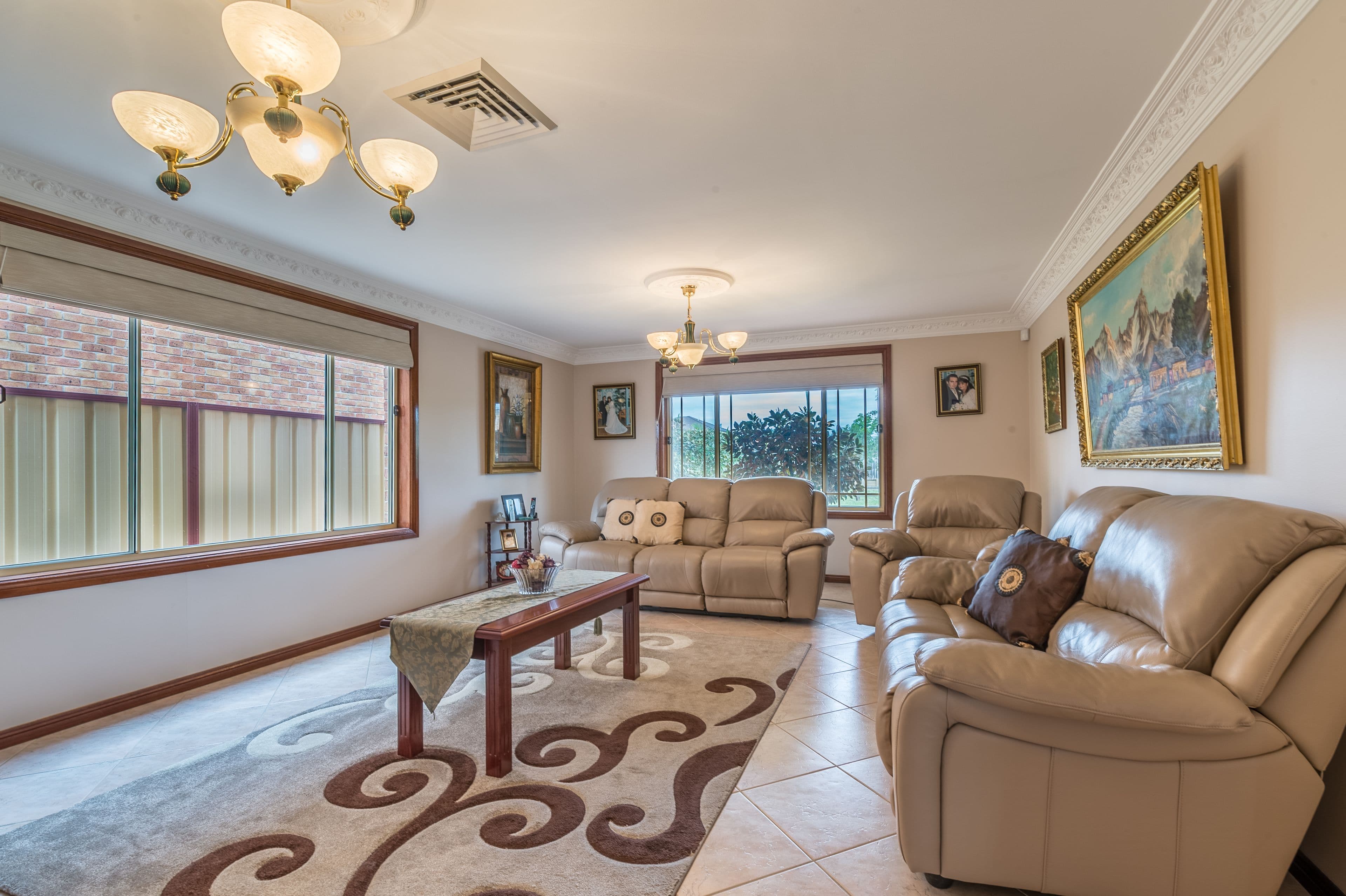 8 Sarah Hollands Drive, Horningsea Park - Thumbnail 4