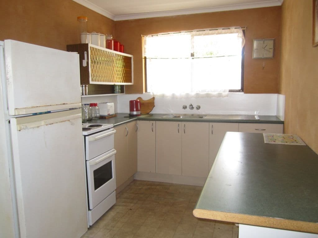 23 Stevens Street, SOUTHPORT QLD 4215, Southport - Thumbnail 2