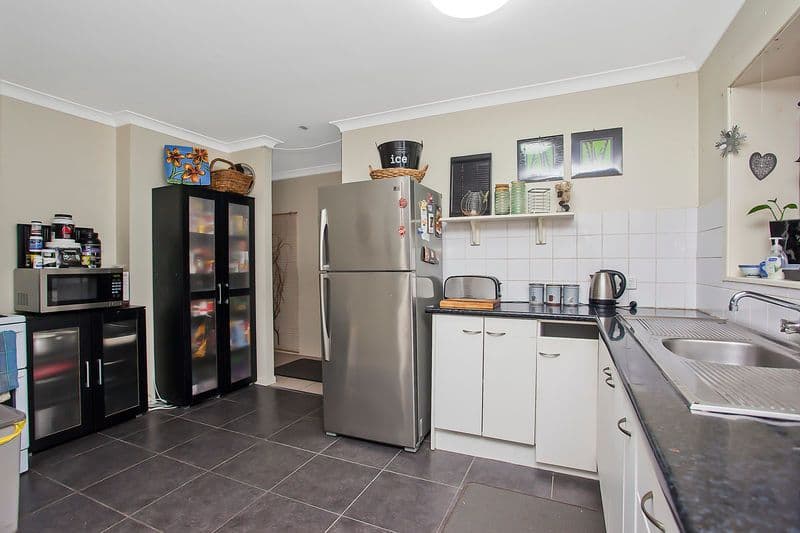 24 Cuba Avenue, PALM BEACH QLD 4221, Palm Beach - Thumbnail 2