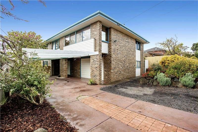 11 Illouera Avenue, GROVEDALE VIC 3216, Grovedale - Image 1