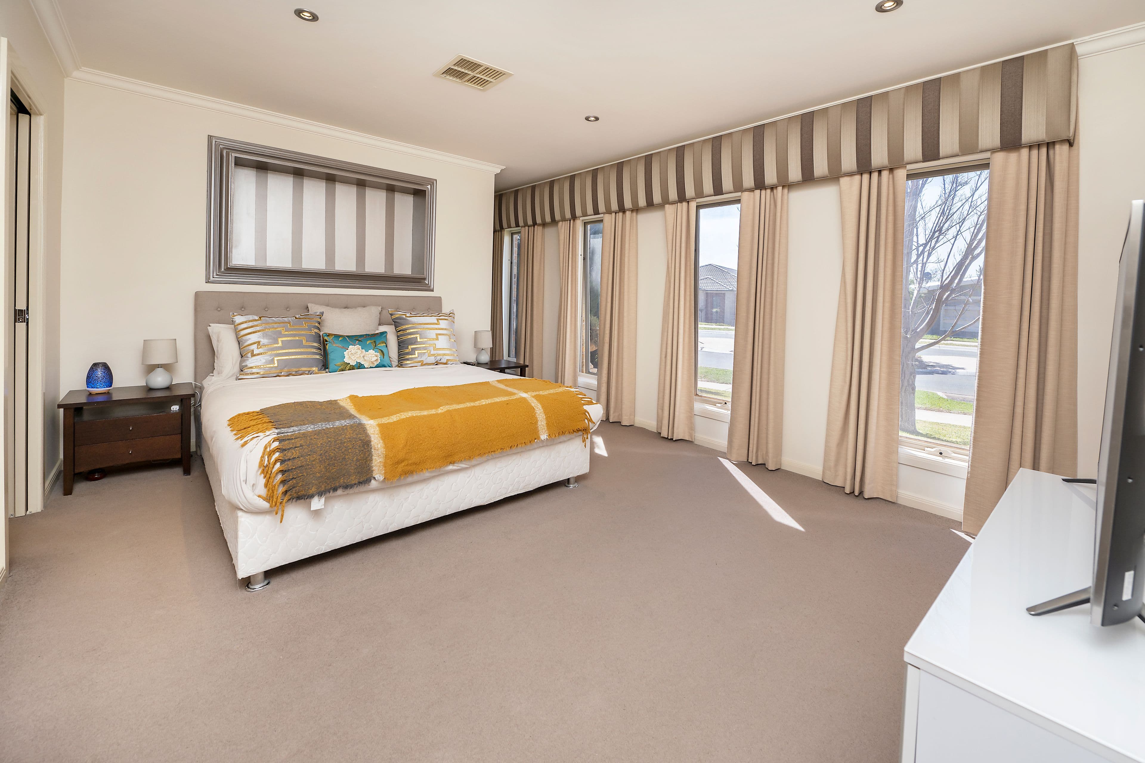 19 Dumosa Drive, Swan Hill VIC 3585, Swan Hill - Thumbnail 2