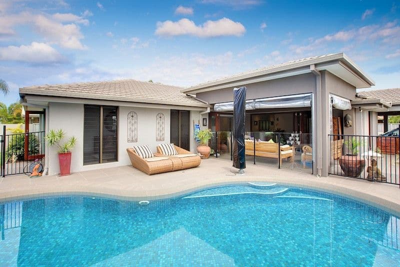 20 Tradewinds Avenue, PARADISE POINT QLD 4216, Paradise Point - Thumbnail 2