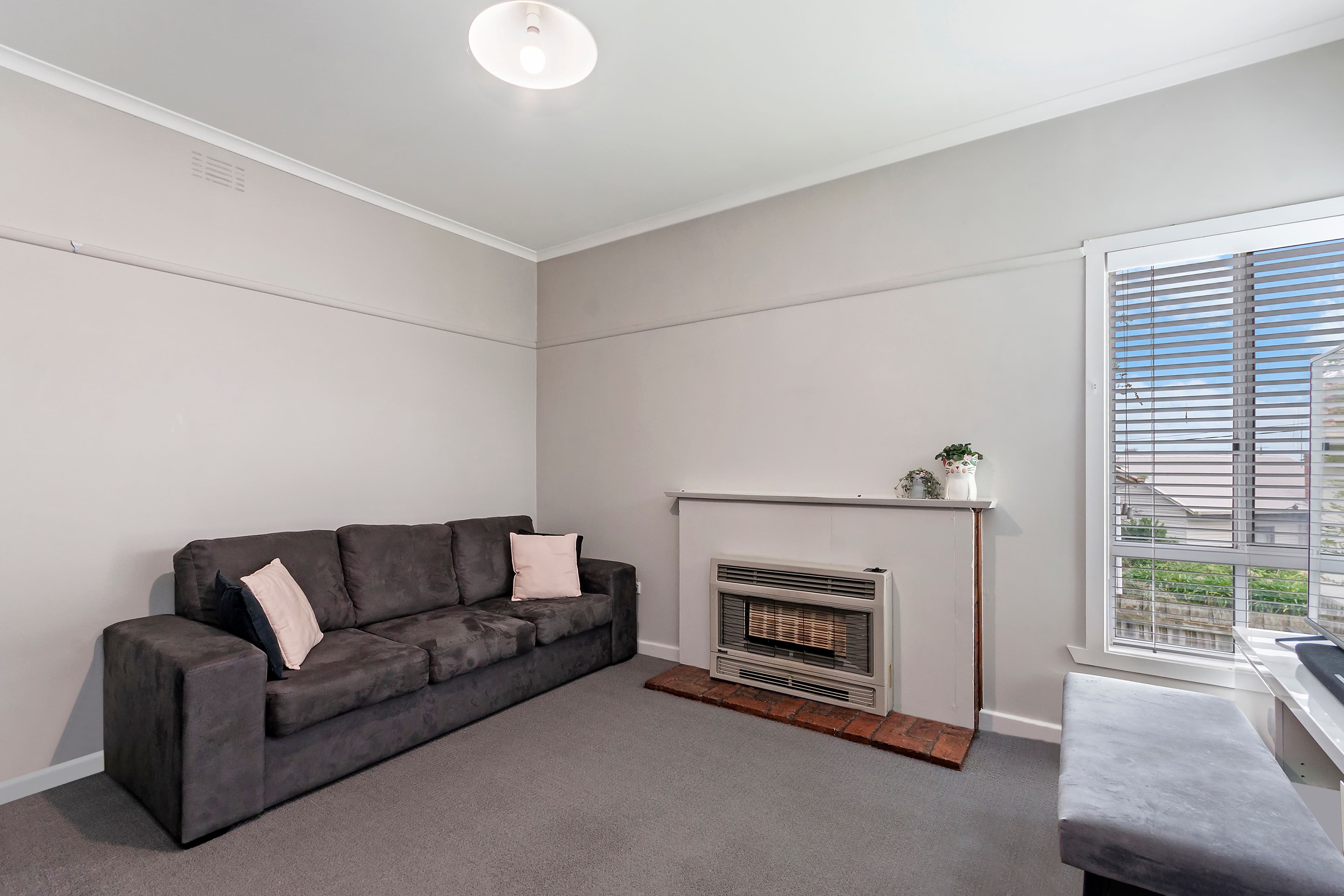 9 Russell Avenue, Warrnambool VIC 3280, Warrnambool - Thumbnail 4