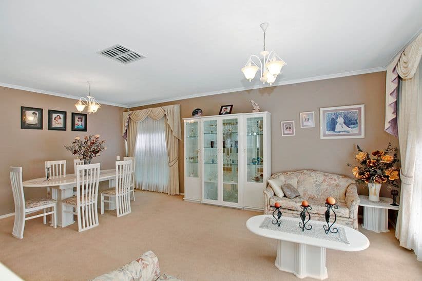 36 Dunlop Crescent, MILL PARK VIC 3082, Mill Park - Thumbnail 5
