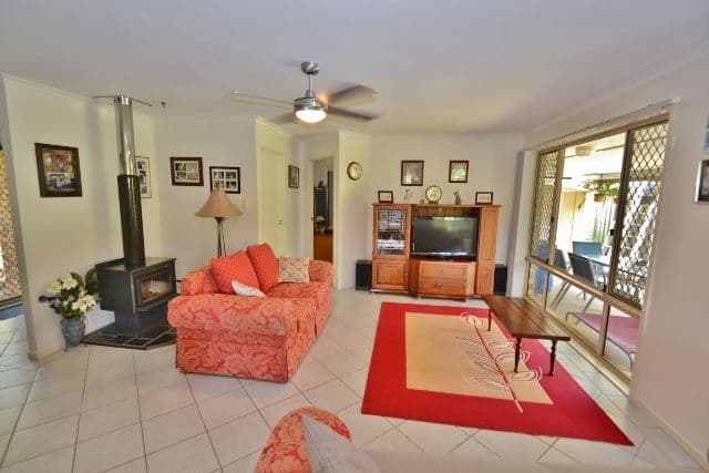 2 Paul Place, GLASS HOUSE MOUNTAINS QLD 4518, Glass House Mountains - Thumbnail 3