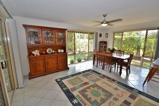 2 Paul Place, GLASS HOUSE MOUNTAINS QLD 4518, Glass House Mountains - Thumbnail 4